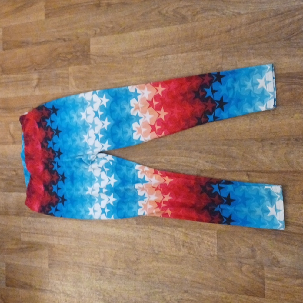 Lularoe star leggings size tall and curvy